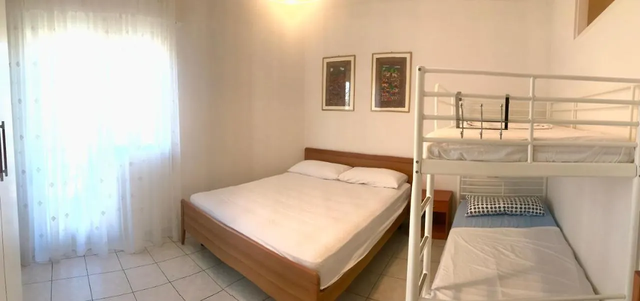 Condominio Leda Bibione 0*,  Olaszország